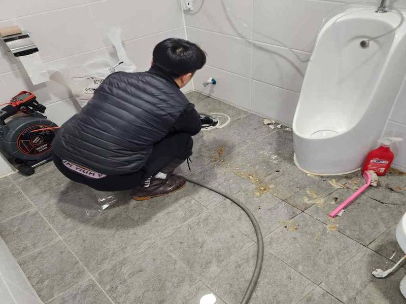 영등포구 소변기·상가 배관 작업사례 4
